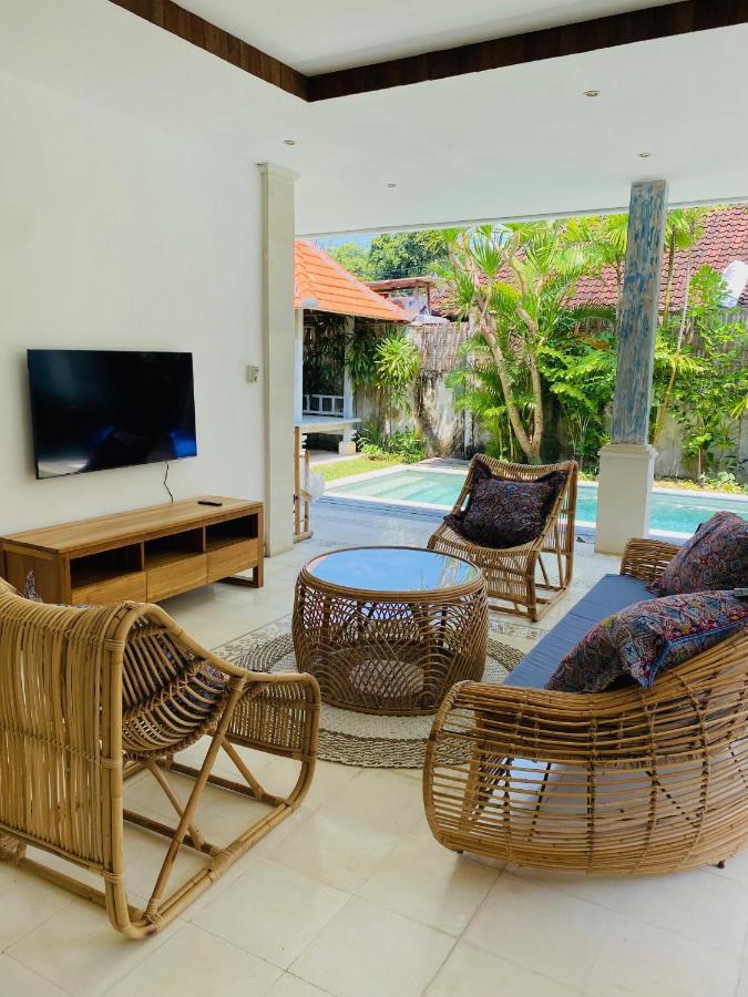 Villa Biru - 500M Batubelig Beach Canggu  Luaran gambar