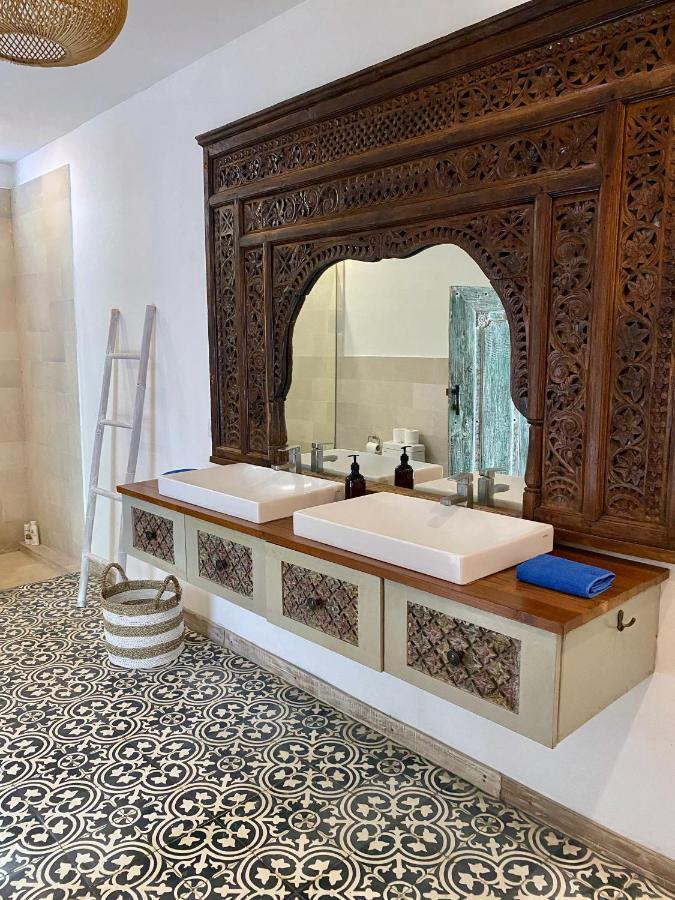 Villa Biru - 500M Batubelig Beach Canggu  Luaran gambar