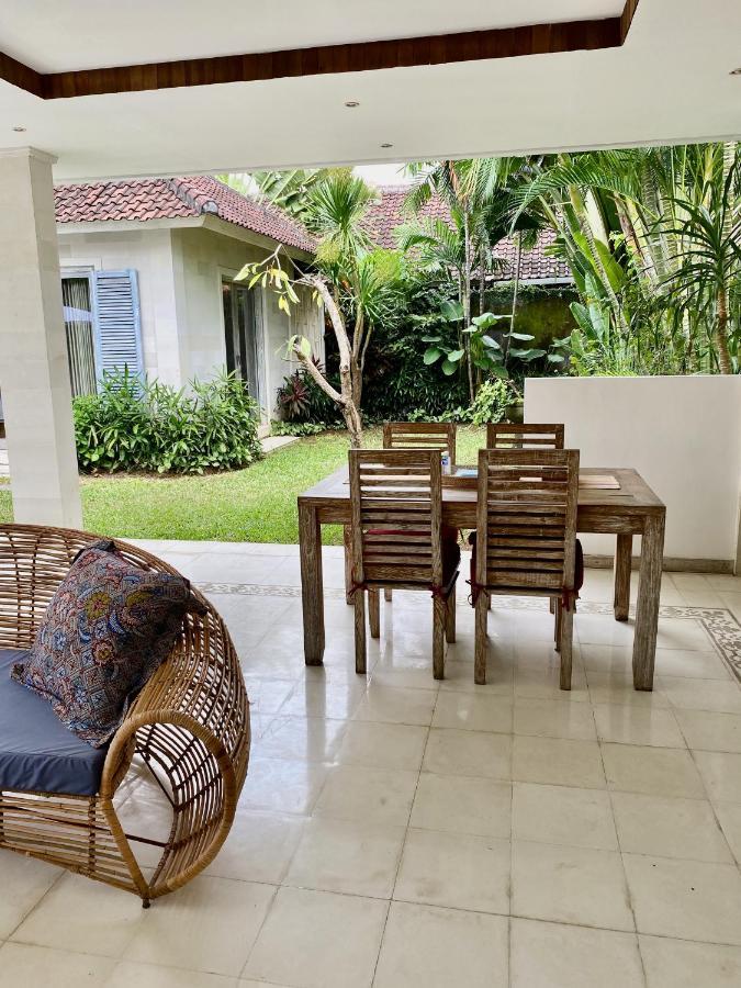 Villa Biru - 500M Batubelig Beach Canggu  Luaran gambar