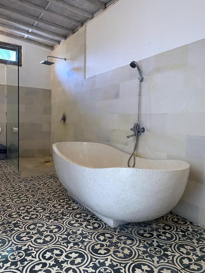 Villa Biru - 500M Batubelig Beach Canggu  Luaran gambar